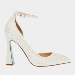 RAMSY by Betsey Johnson